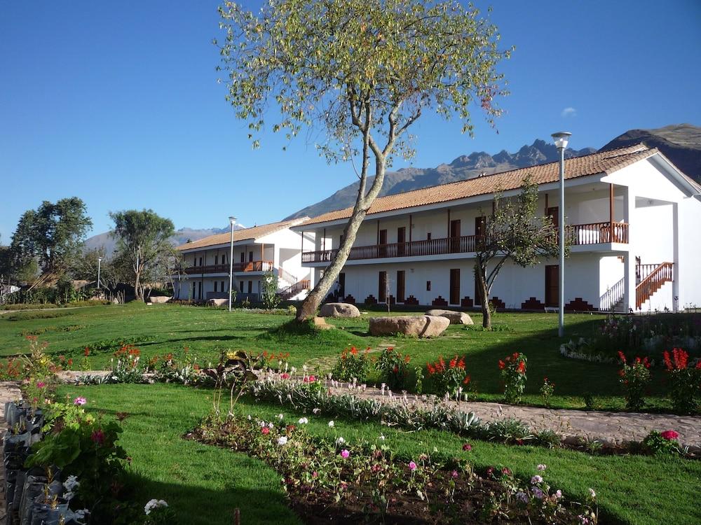 Hotel Agustos Urubamba Esterno foto