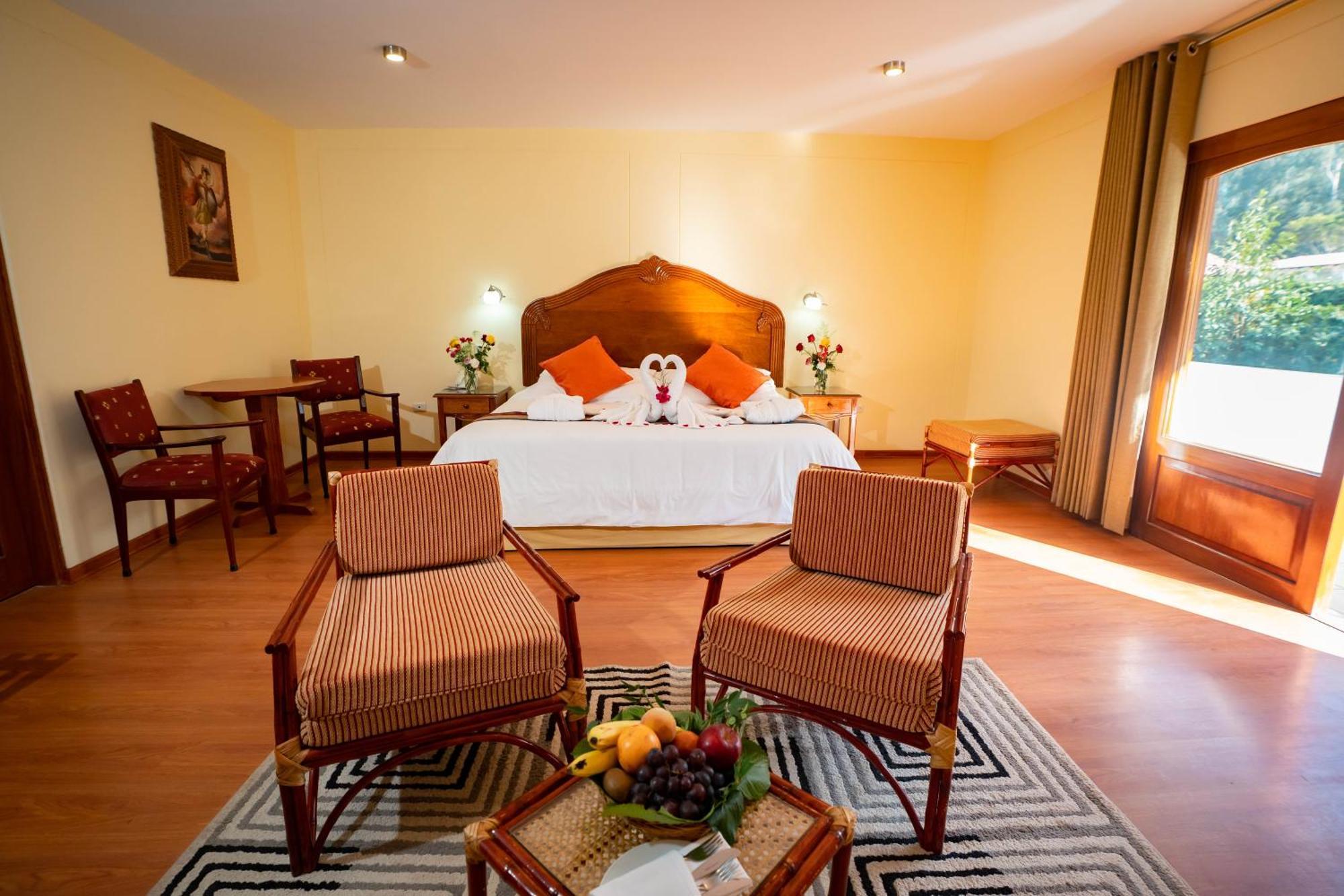 Hotel Agustos Urubamba Esterno foto