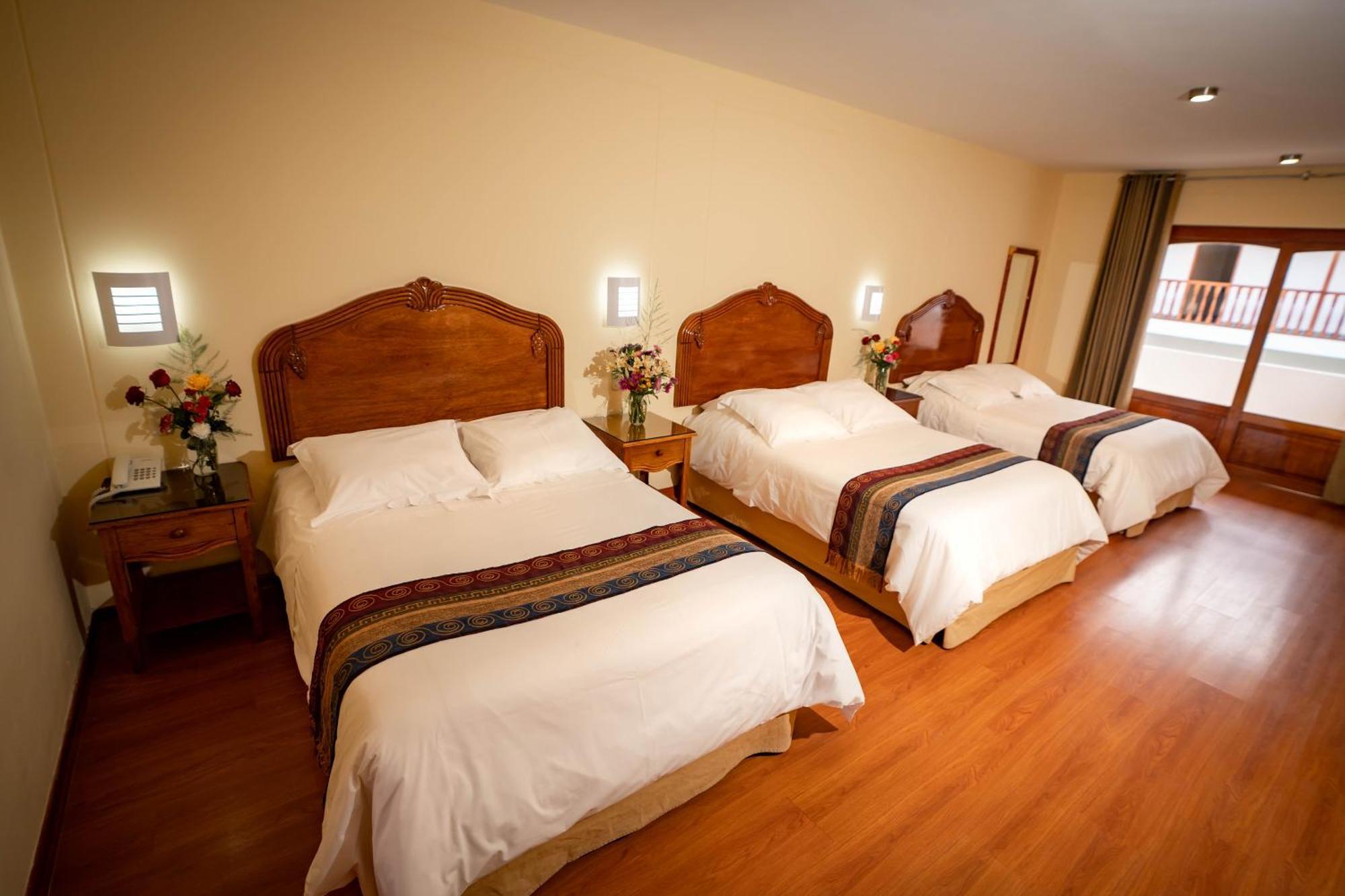 Hotel Agustos Urubamba Esterno foto