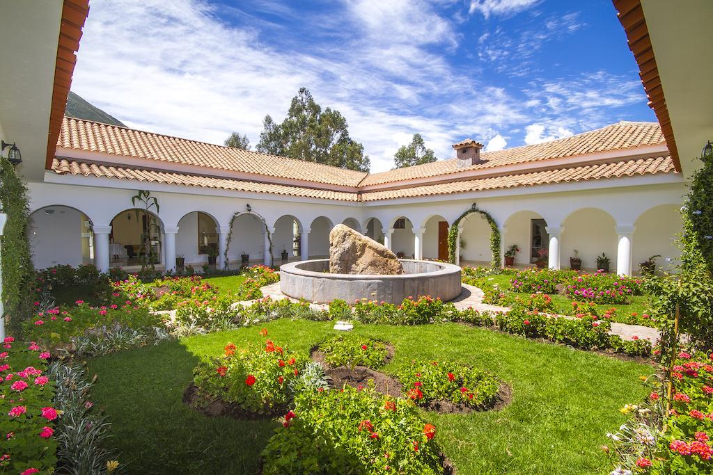 Hotel Agustos Urubamba Esterno foto